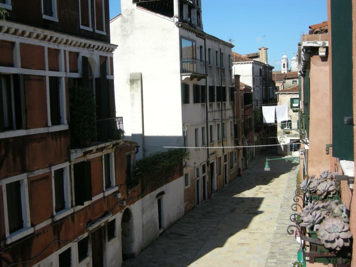 Dorsoduro461 Bed and Breakfast Venedig Eksteriør billede