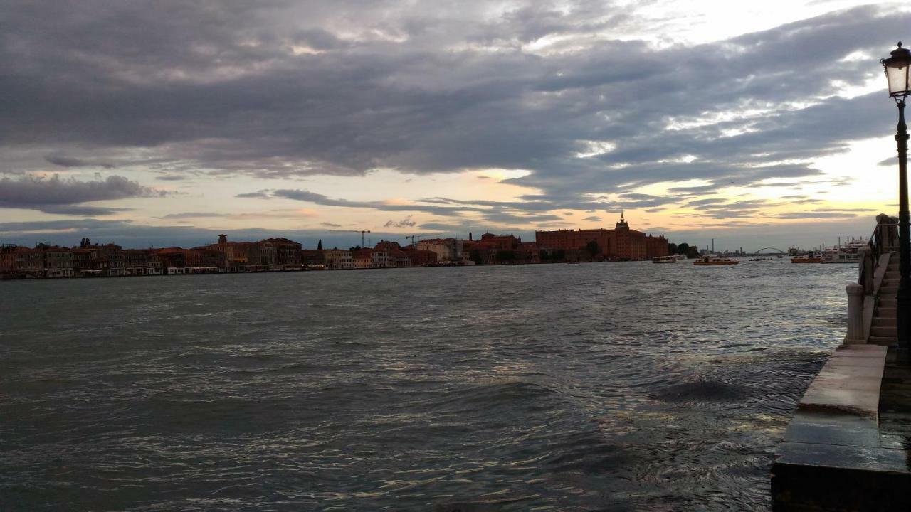 Dorsoduro461 Bed and Breakfast Venedig Eksteriør billede
